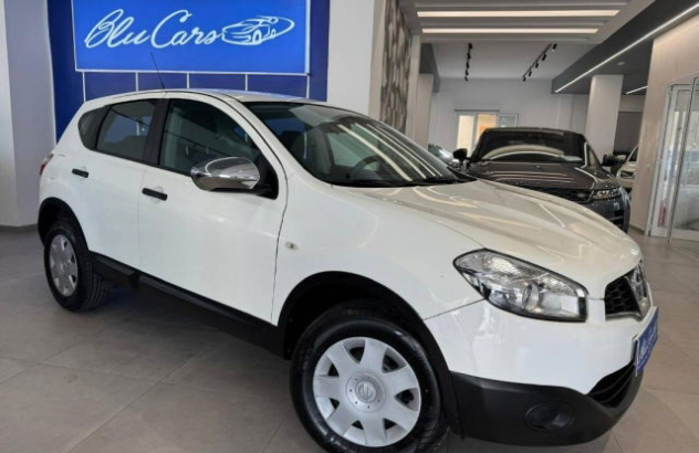 NISSAN Qashqai  Benzina 2011