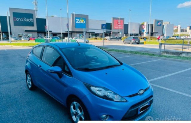 FORD Fiesta  Benzina 2011