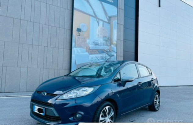 FORD Fiesta  Benzina 2011