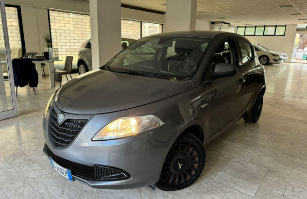 LANCIA Ypsilon 1.3 MJT 16V 95 CV 5 porte SeS Gold Diesel 2014