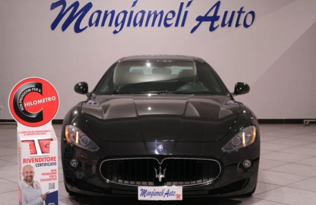 MASERATI Gran Turismo  Benzina 2011