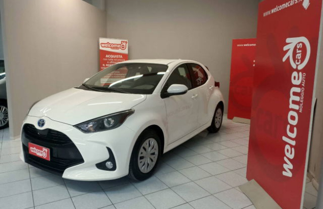 TOYOTA Yaris  Elettrica-Benzina 2022