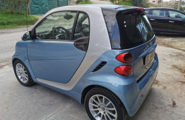 SMART Fortwo 800 40 kW coupé passion cdi Diesel 2011