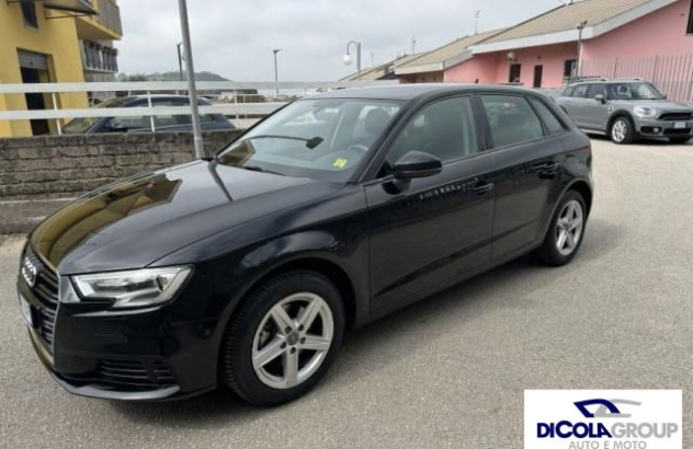 AUDI A3 SPB 2.0 TDI S tronic Business Diesel 2016