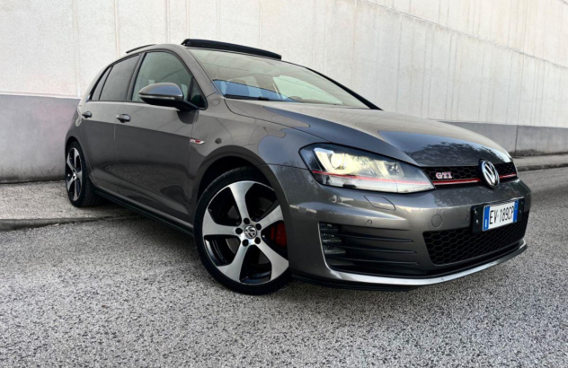 VOLKSWAGEN Golf Business GTI Performance 2.0 TSI 5p. DSG BlueMot.Tech. Benzina 2015