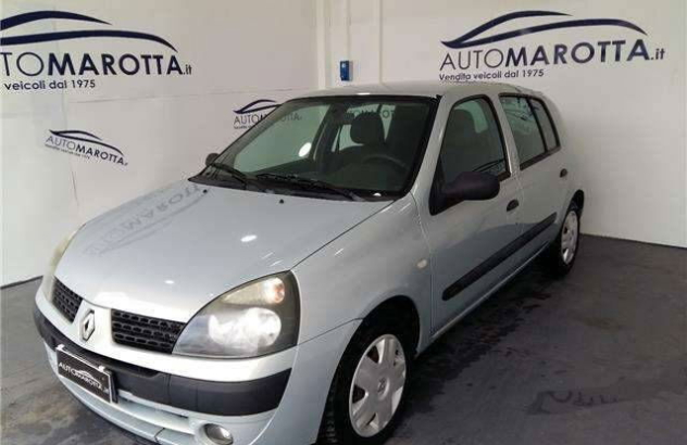 RENAULT Clio  Diesel 2002