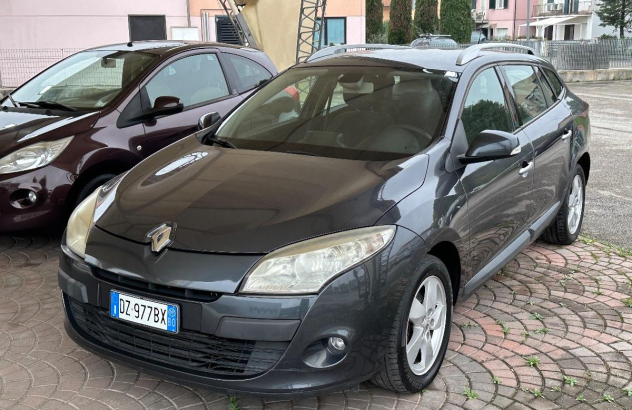 RENAULT Mégane SporTour 1.5 dCi 110CV EDC SporTour Dynam. Diesel 2010