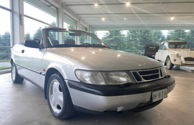 SAAB 900  Benzina 1995