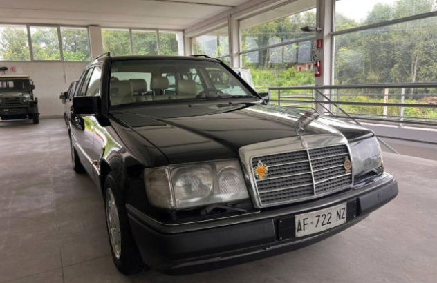 MERCEDES Classe E Station Wagon  GPL 1992