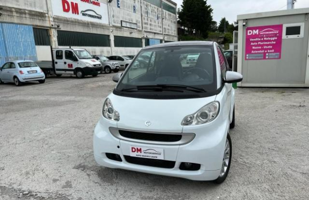 SMART Fortwo 52 kW MHD coupé White Tailor Made Benzina 2011