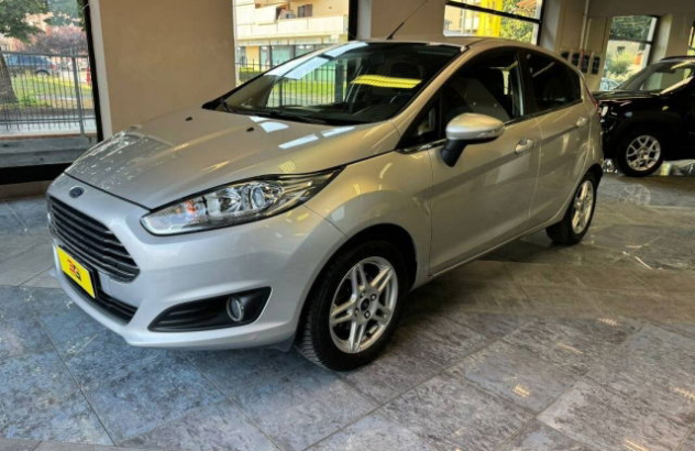 FORD Fiesta  Benzina 2013