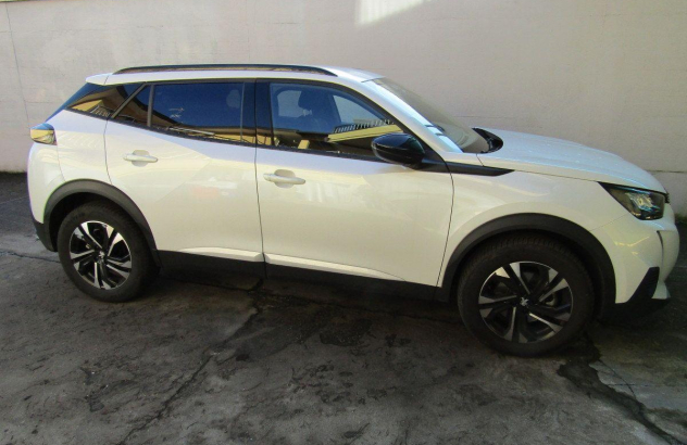 PEUGEOT 2008 BlueHDi 120 EAT6 SeS Allure Diesel 2022