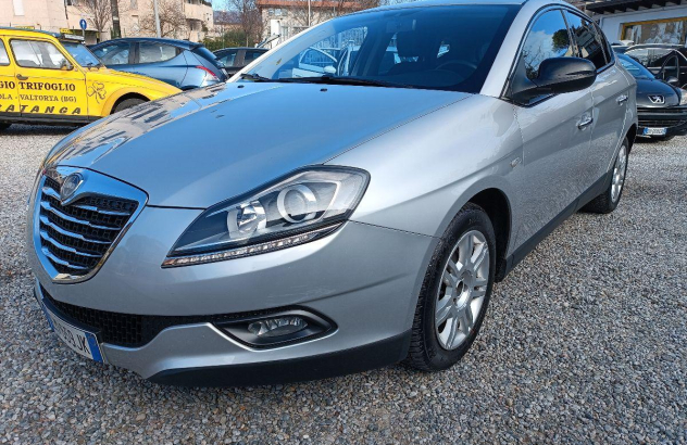 LANCIA Delta 1.6 MJT DPF 105CV Silver Diesel 2012