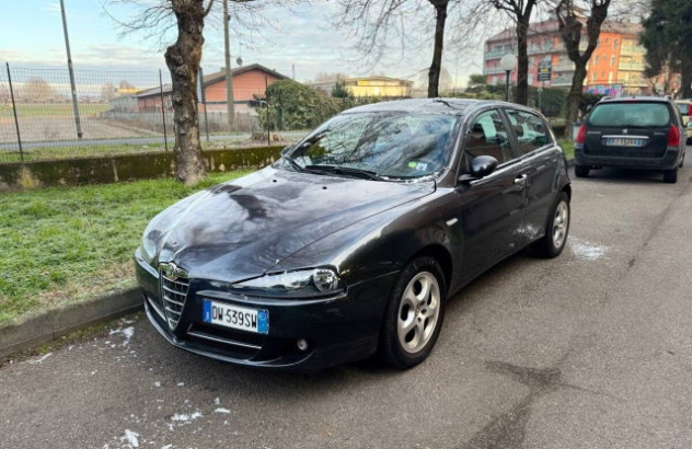 ALFA ROMEO 147  Benzina 2009