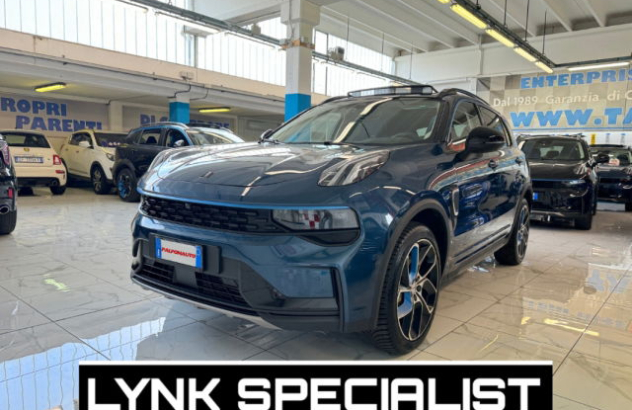 Lynk and co 01  Elettrica-Benzina 2021