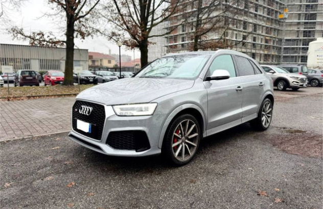 AUDI Q3  Benzina 2015