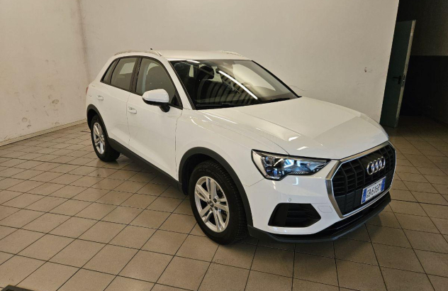 AUDI Q3 35 TFSI S tronic Business Benzina 2020