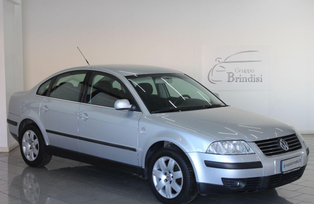 VOLKSWAGEN Passat 1.9 TDI/105CV Comfortline Diesel 2003