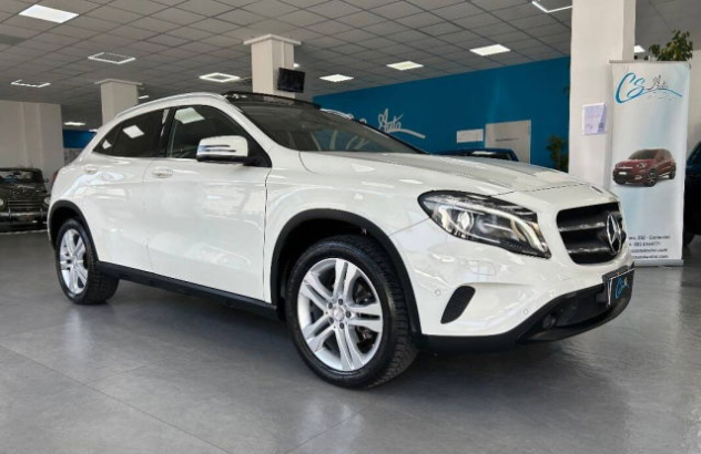 MERCEDES Classe GLA GLA 200 d Automatic Sport Diesel 2016