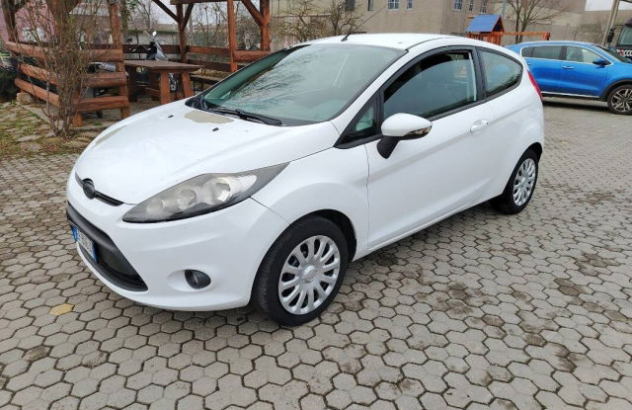 FORD Fiesta  Benzina 2010