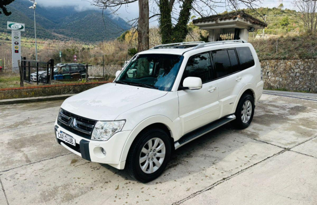 MITSUBISHI Pajero 3.2 DI-D 16V aut. 5p. Instyle DPF Diesel 2010