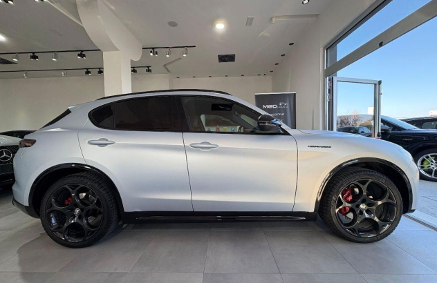 ALFA ROMEO Stelvio 2.0 Turbo 280 CV AT8 Q4 Veloce Benzina 2023