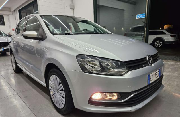 VOLKSWAGEN Polo  Benzina 2015