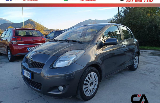 TOYOTA Yaris 1.3 5p. Sol Benzina 2010