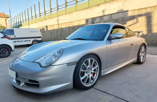 PORSCHE 996 911 GT3 Benzina 2003