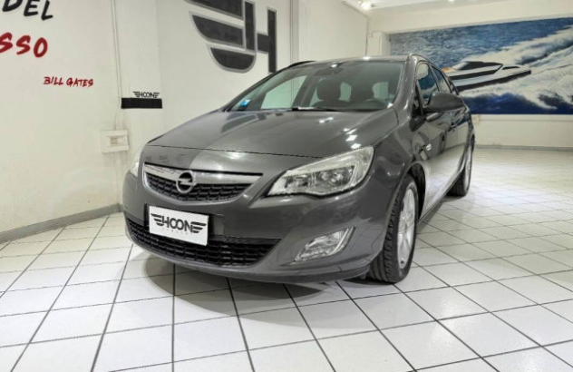 OPEL Astra  Diesel 2011