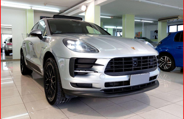 PORSCHE Macan  Benzina 2019