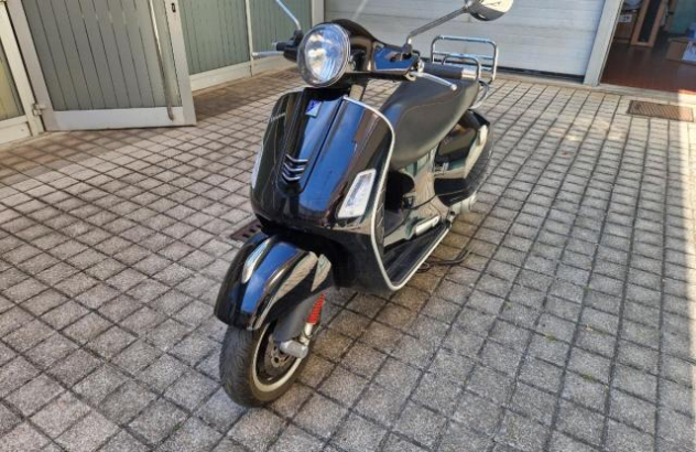 Vespa GTS 300   2018