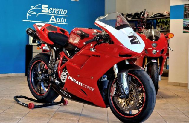 Ducati 1198   2012