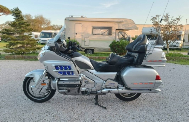 Honda gold wing gl  Benzina 2007