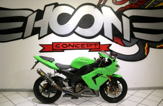 Kawasaki Ninja 1000 ZX-10R  Benzina 2006