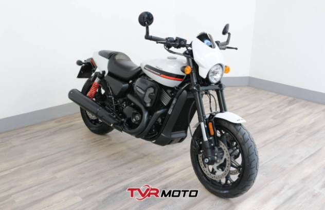 Harley-Davidson Street  Benzina 2019