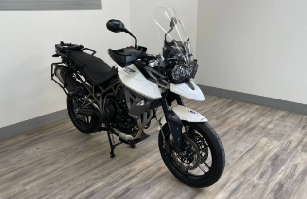 Triumph Tiger 800  Benzina 2015