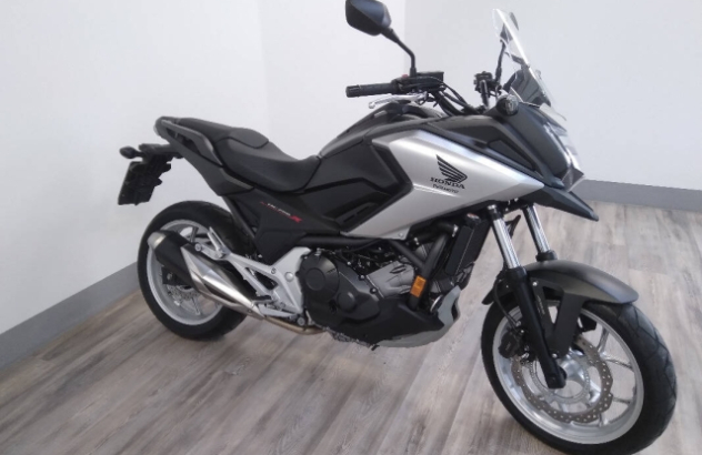 Honda NC750X  Benzina 2016