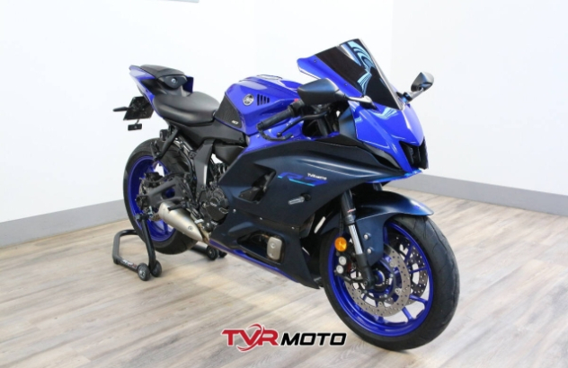 Yamaha YZF R7  Benzina 2022